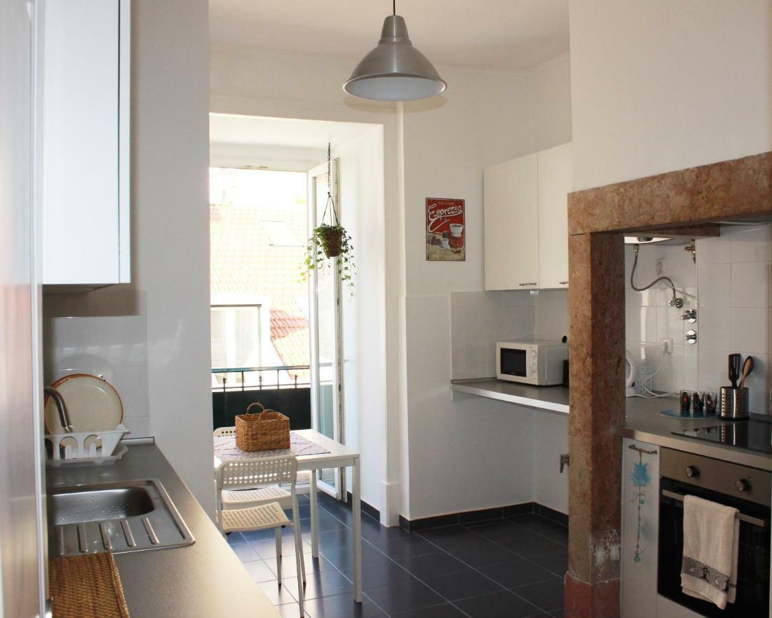 Casa Miratejo - Downtown Apartment Lisbon Luaran gambar