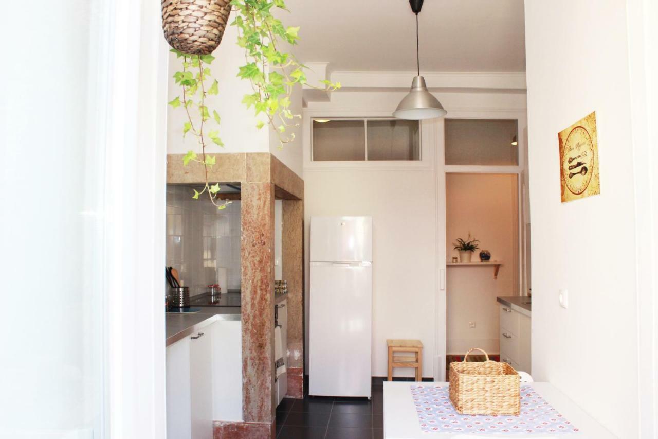 Casa Miratejo - Downtown Apartment Lisbon Luaran gambar